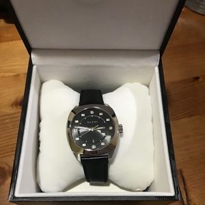 Men’s Gucci watch, never been worn!